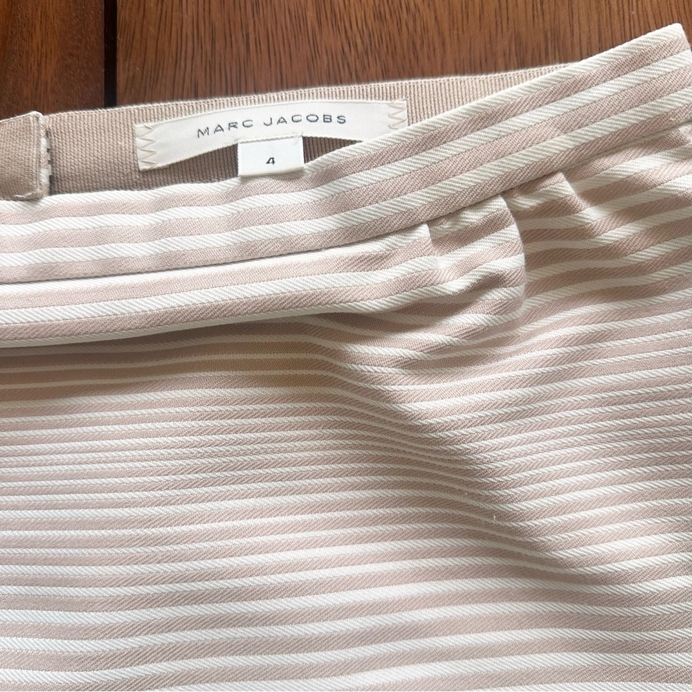 Marc Jacobs Beige Striped Pencil Skirt 4 - Picture 3 of 6